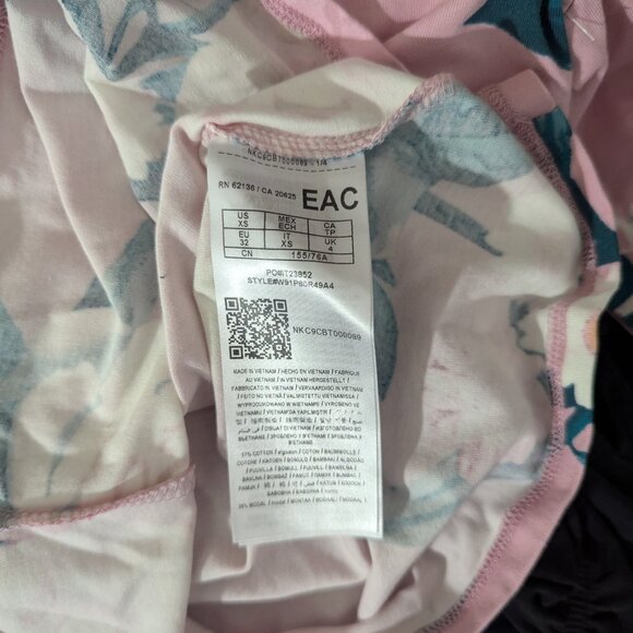 Guess Long Sleeve Zelda Top Freesia Pink XS NEW Cutout - Picture 4 of 6